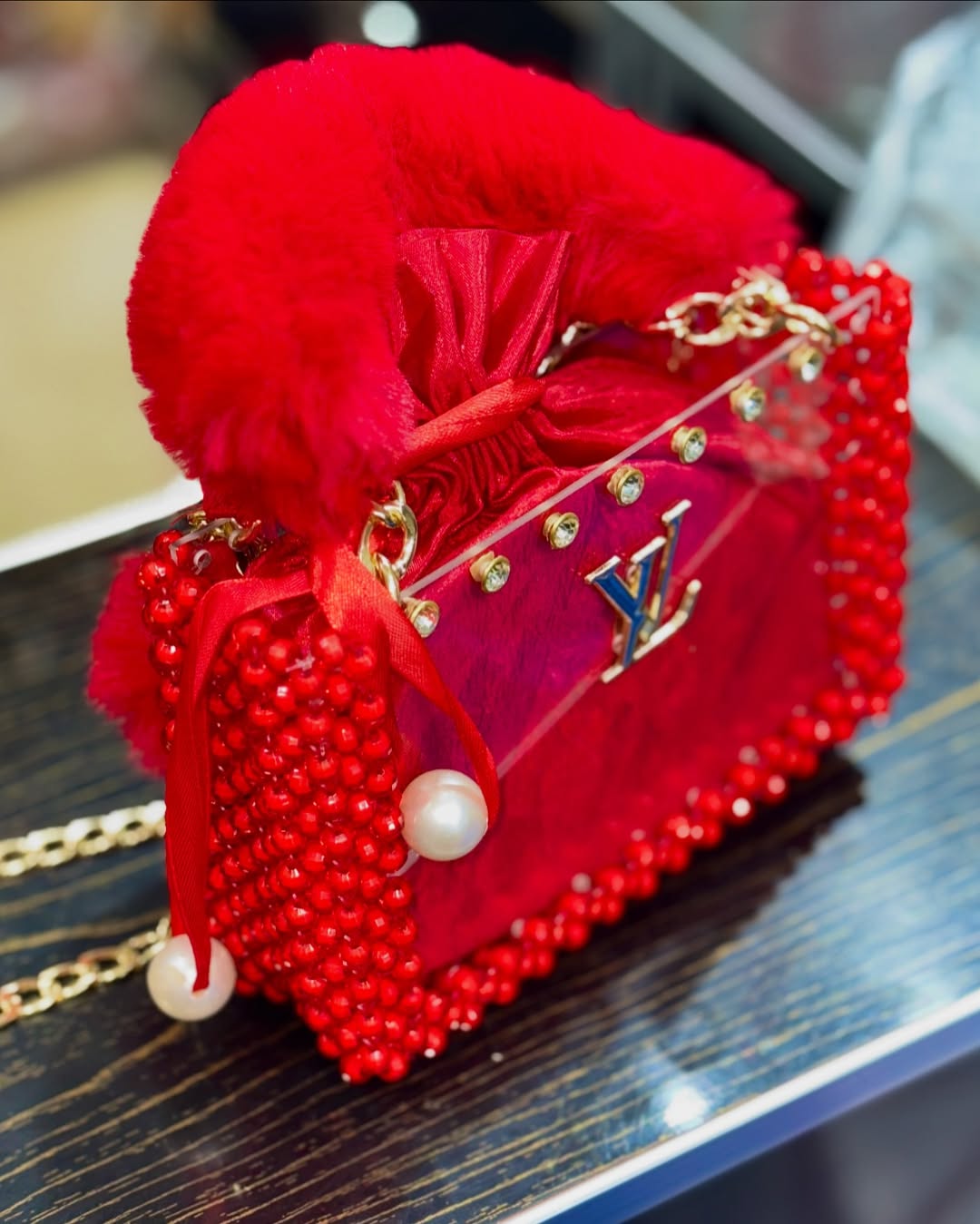 Ladies Bags, white stylish Ladies Purse with golden chain and Diamonds