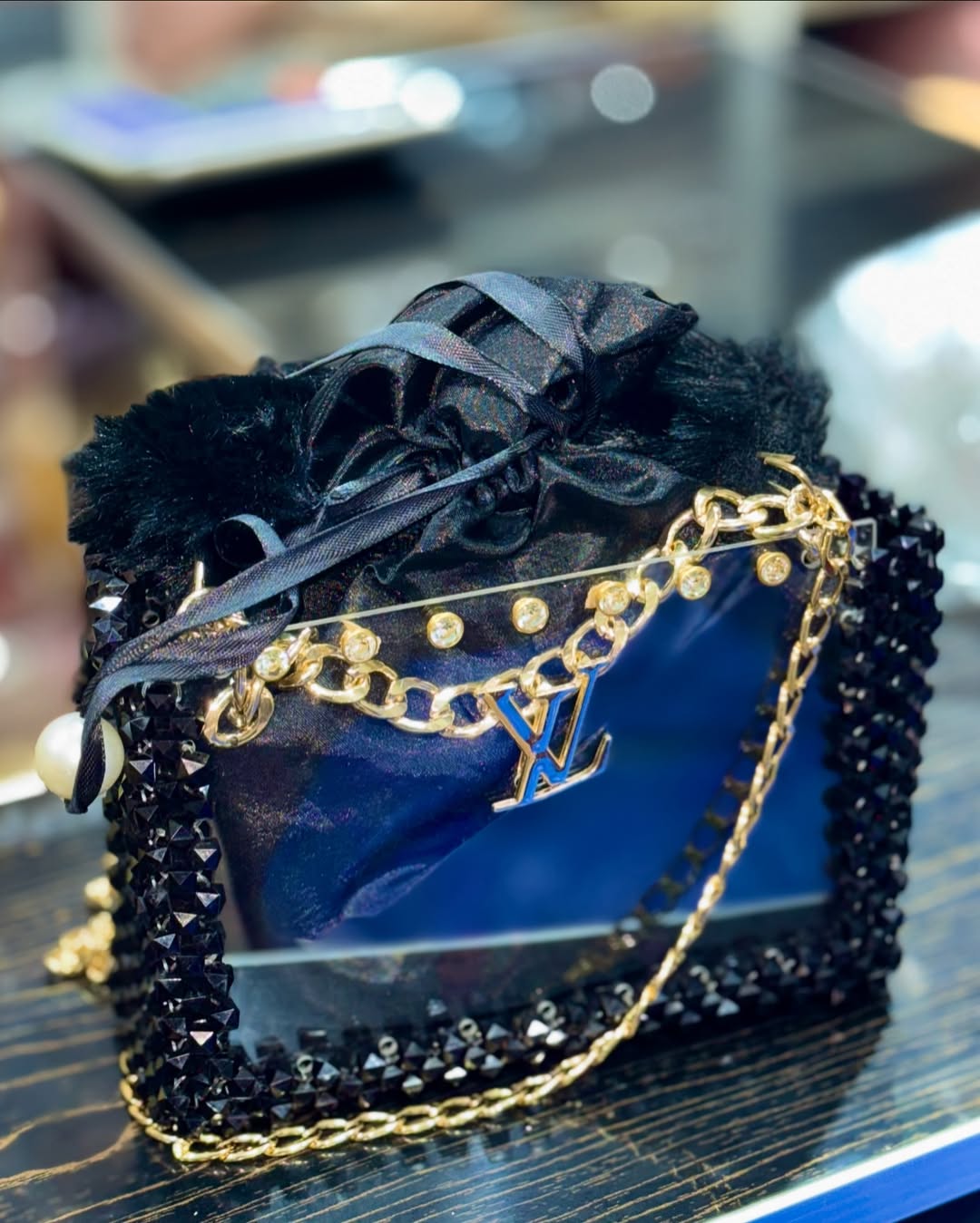 Ladies Bags, white stylish Ladies Purse with golden chain and Diamonds